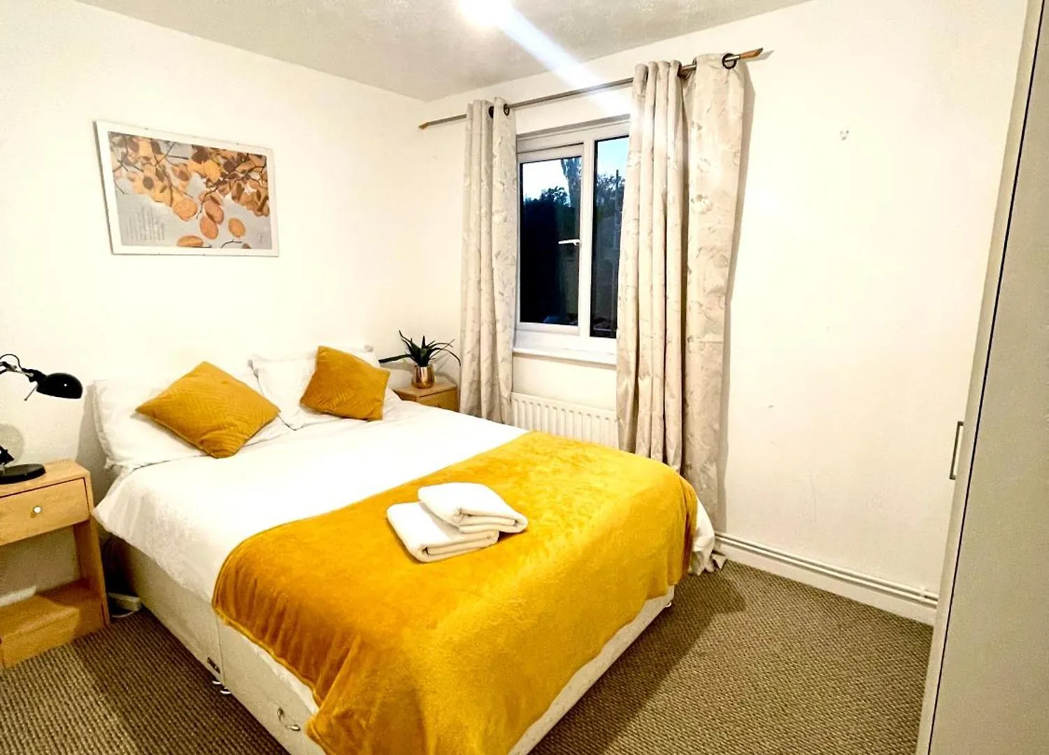 2 Bed Flat Privite In Canada Water London 0*,  United Kingdom